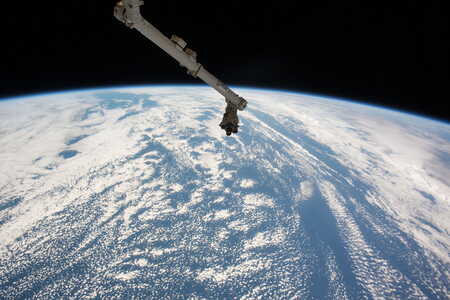 ISS050-E-75133